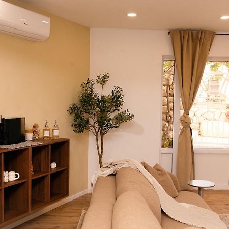 Hvar Home Apartments Hvar Town Bagian luar foto