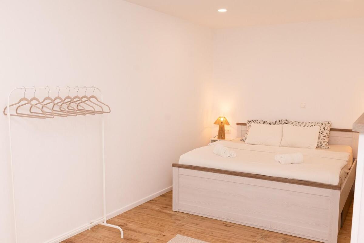 Hvar Home Apartments Hvar Town Bagian luar foto